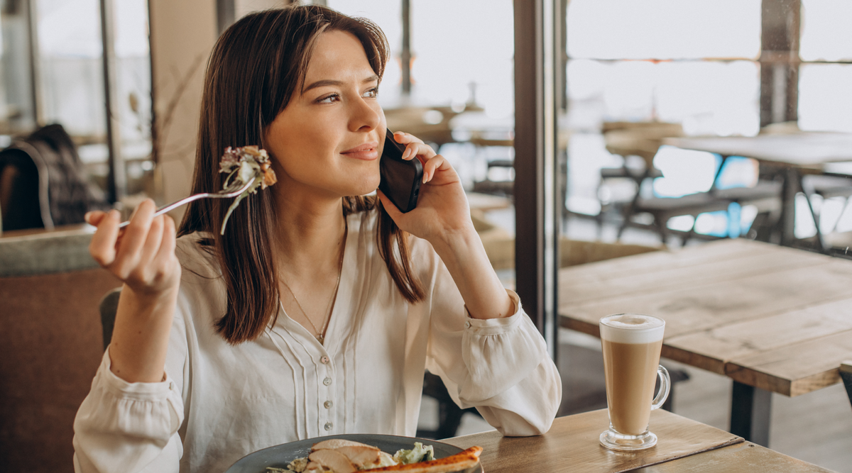 Eating Out on Ozempic: How to Navigate Restaurants, Social Meals, and Celebrations Without the Stress